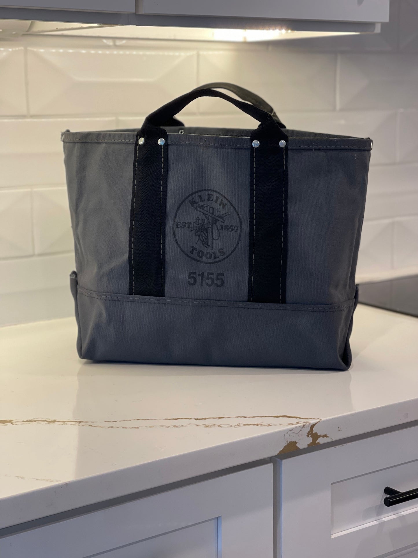 Klein Tote
