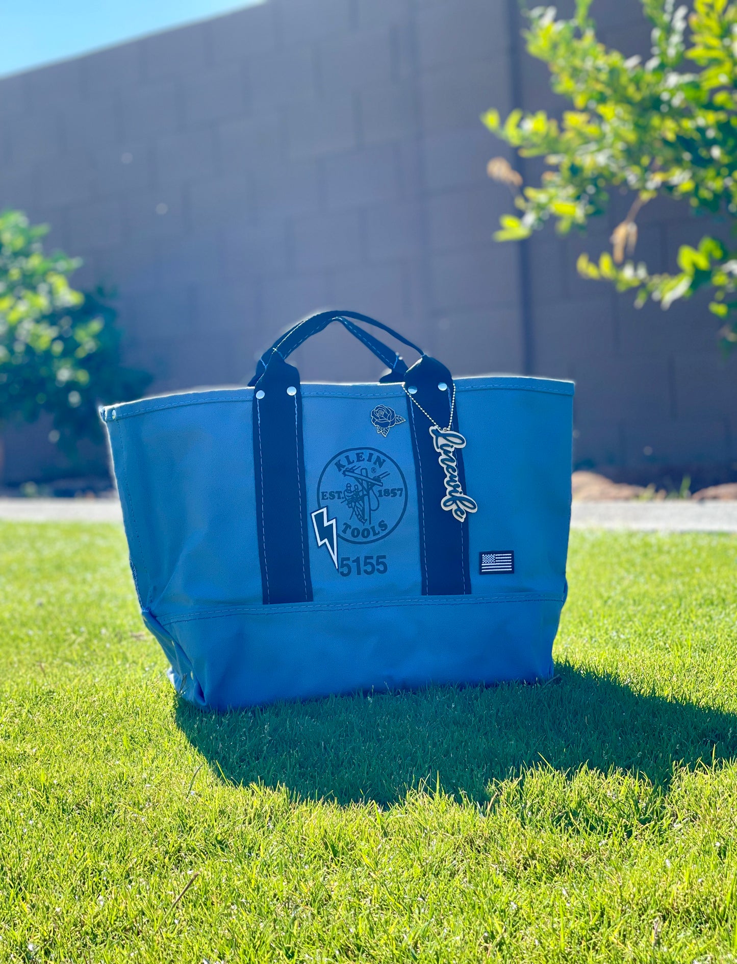 Klein Tote