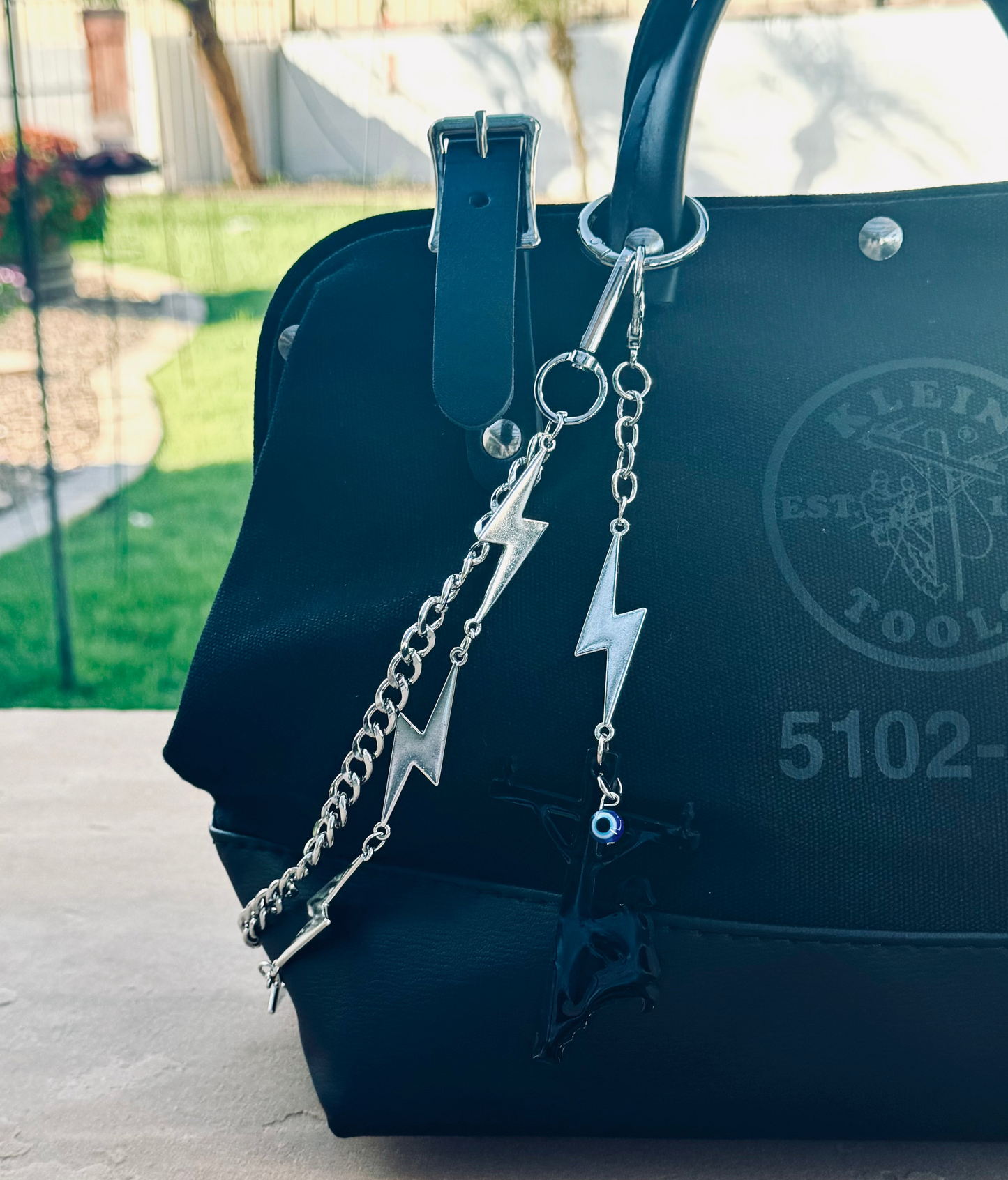 12” Black Chain Klein