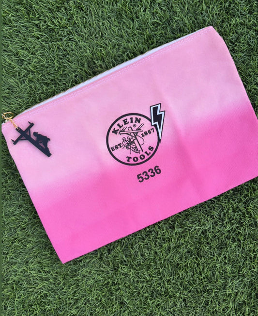 Oversized Klein Pouch