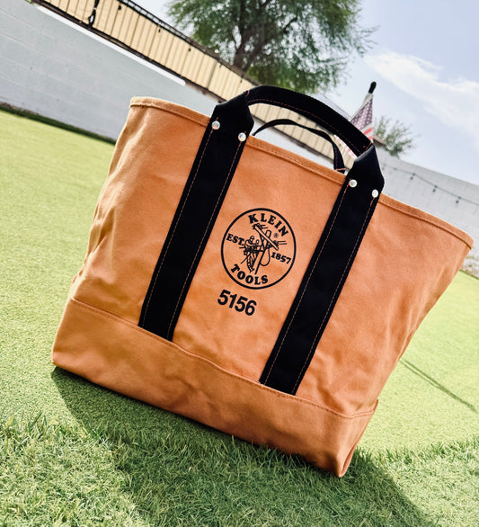 LUXE TAN Klein Tote