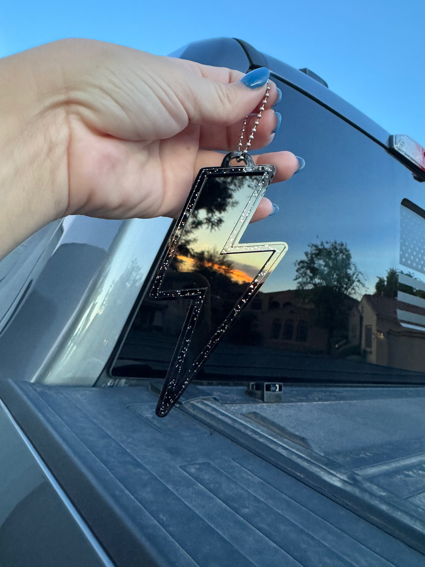 NEW Mirror Bolt